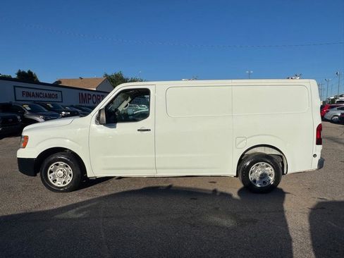 Used 2015 Nissan NV 1500 SV RWD image 5