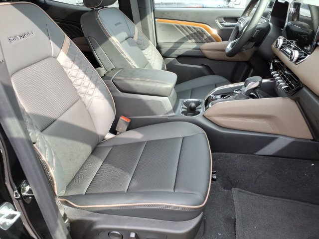 New 2026 GMC Canyon Denali AWD/4WD image 25