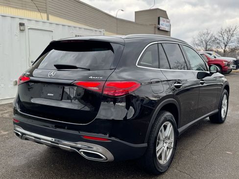 Used 2023 Mercedes-Benz GLC 300 4MATIC image 5