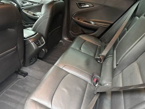 Used 2023 Chevrolet Malibu LT w/ Driver Confidence Package FWD image 16