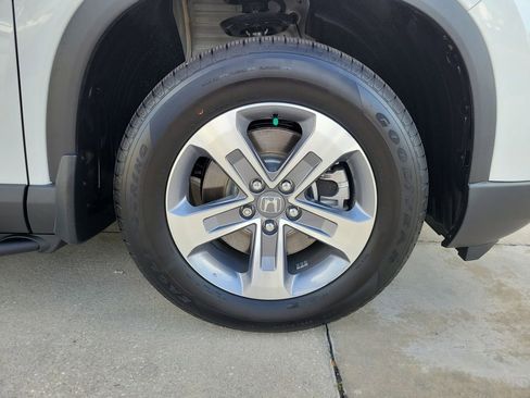 Certified 2026 Honda Pilot EX-L image 7