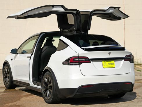 Used 2023 Tesla Model X AWD/4WD image 52