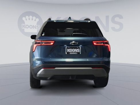 New 2026 Chevrolet Equinox LT image 10