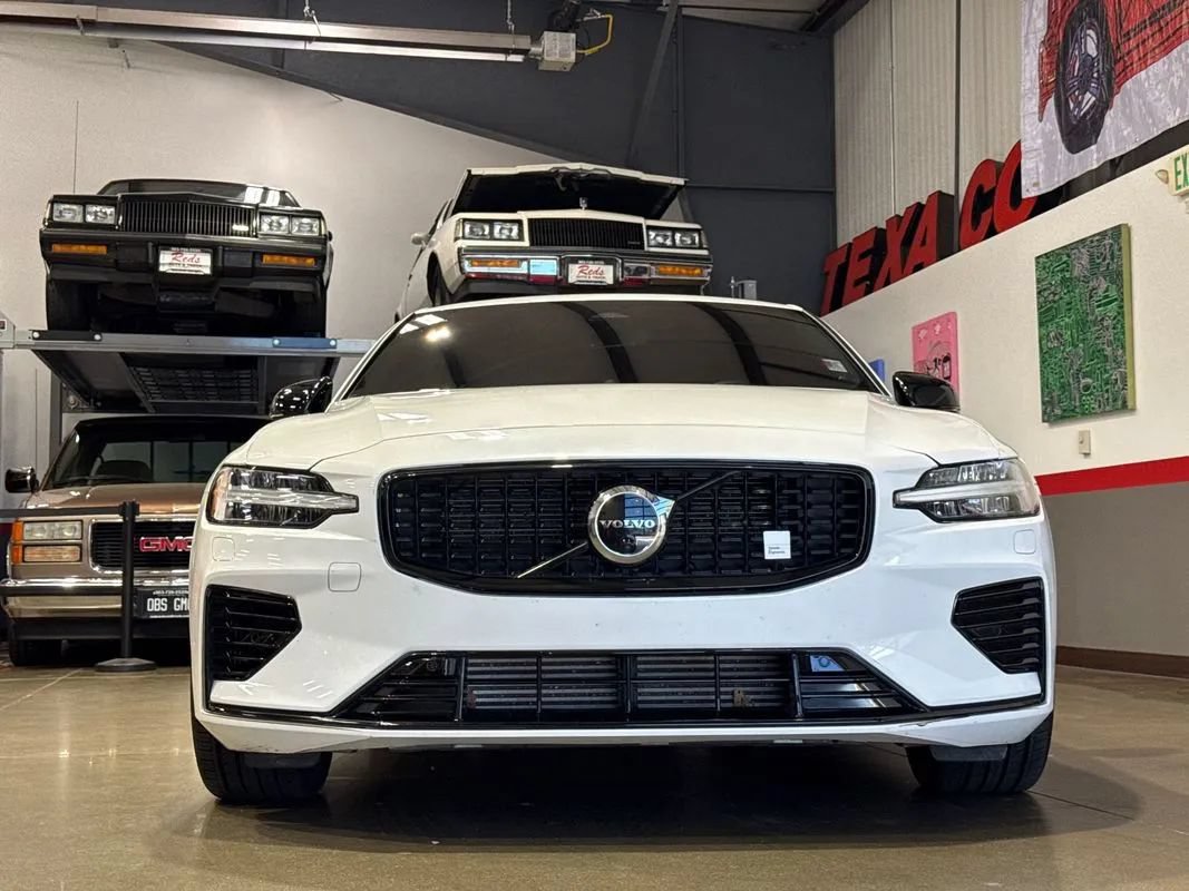 Used 2023 Volvo S60 T8 Polestar AWD/4WD image 3