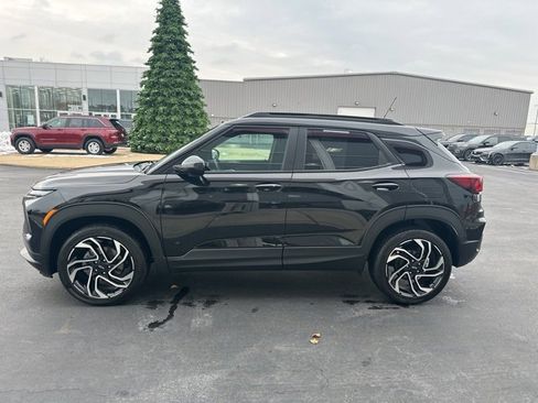 Used 2024 Chevrolet TrailBlazer RS w/ Convenience Package image 4