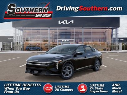 New 2025 Kia K4 LXS