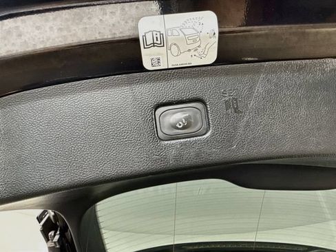 Used 2019 Ford Edge ST w/ Equipment Group 401A AWD/4WD image 42