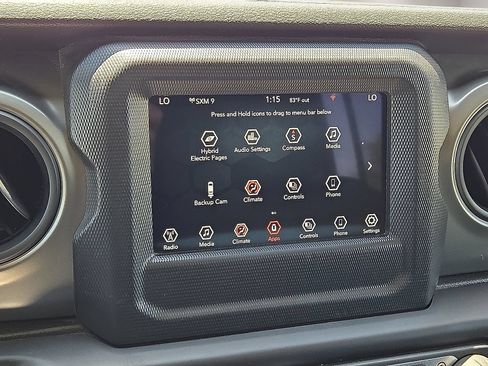 Used 2023 Jeep Wrangler Unlimited AWD/4WD image 26