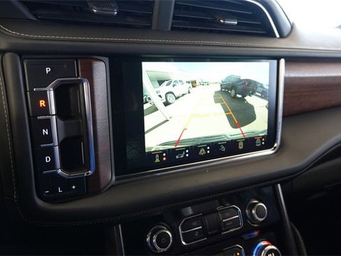 Used 2023 GMC Yukon XL Denali Ultimate image 26