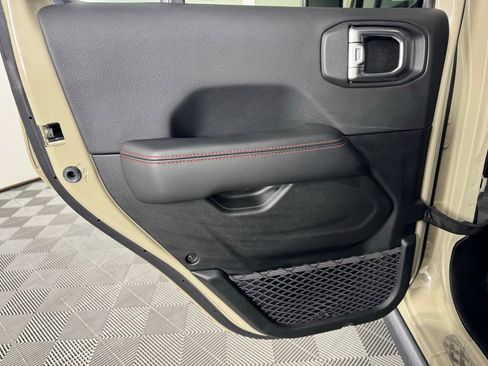 Used 2020 Jeep Gladiator Rubicon image 32