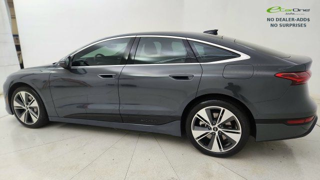 Used 2025 Audi A6 e-tron Premium Plus w/ Premium Plus RWD image 24
