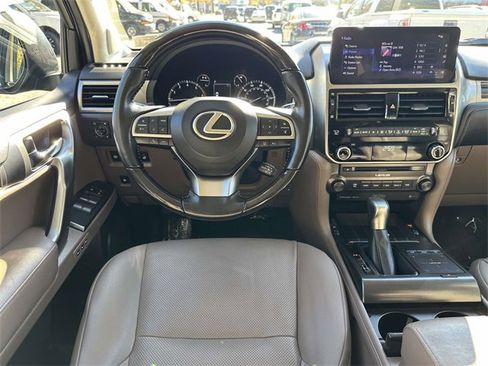 Used 2022 Lexus GX 460 Premium image 9