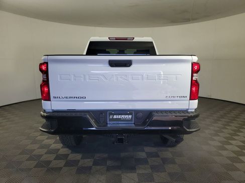 New 2026 Chevrolet Silverado 2500 Custom w/ Z71 Off-Road Package image 5