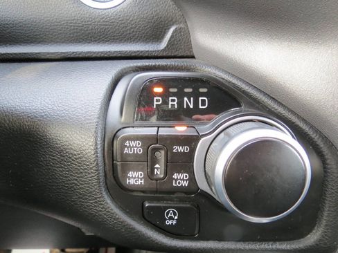 Used 2023 RAM 1500 Big Horn image 21