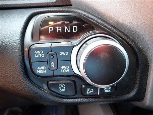 Used 2022 RAM 1500 Big Horn AWD/4WD image 18