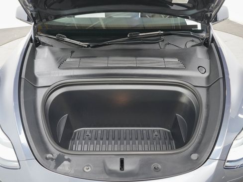 Used 2022 Tesla Model Y Performance AWD/4WD image 31