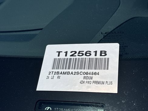 Used 2025 Lexus RX 350 Premium Plus w/ Convenience Package FWD image 39