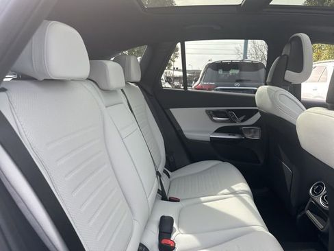 New 2026 Mercedes-Benz GLC 300 4MATIC image 24
