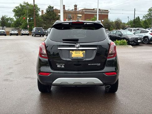 Used 2018 Buick Encore Sport Touring AWD/4WD image 6
