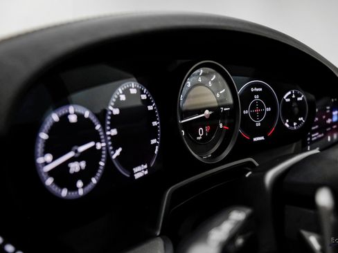 Used 2021 Porsche 911 Carrera 4 image 37