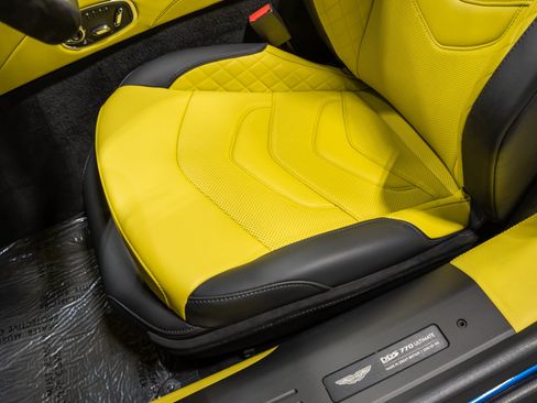 Used 2023 Aston Martin DBS Superleggera Volante RWD image 50