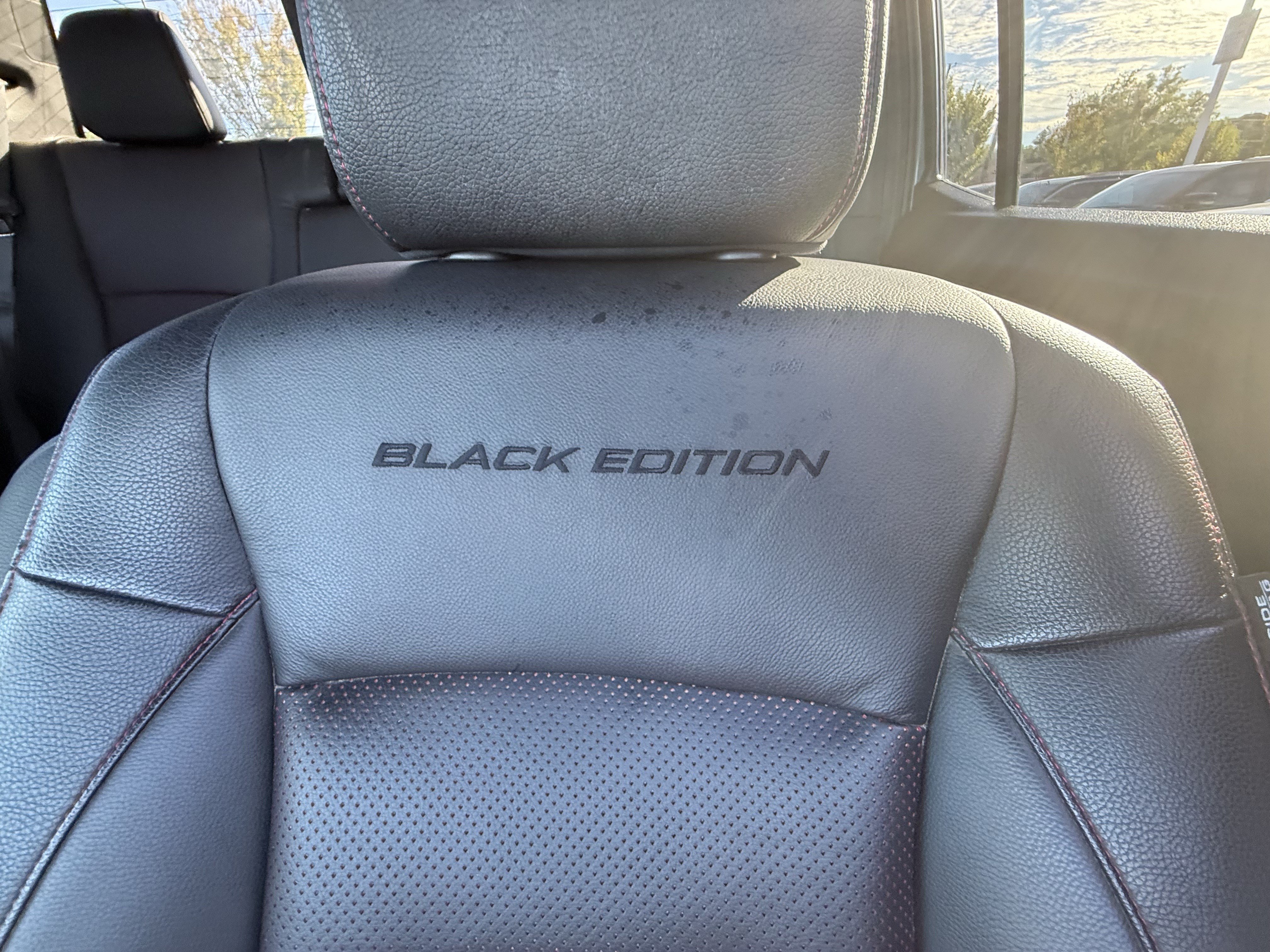 Used 2022 Honda Ridgeline Black Edition image 17