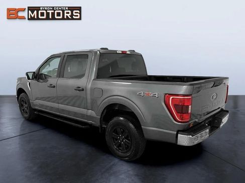 Used 2022 Ford F150 XLT image 4