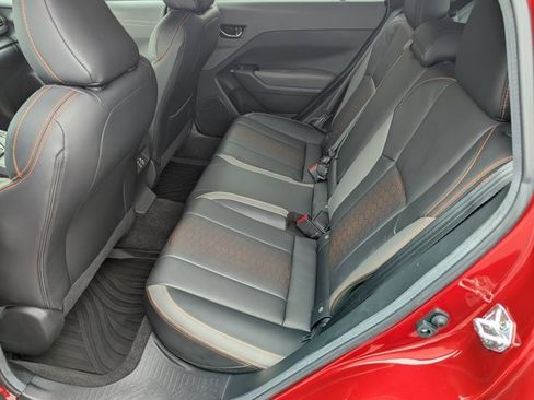 Used 2025 Subaru Crosstrek 2.5i Limited w/ Popular Package #3A image 17