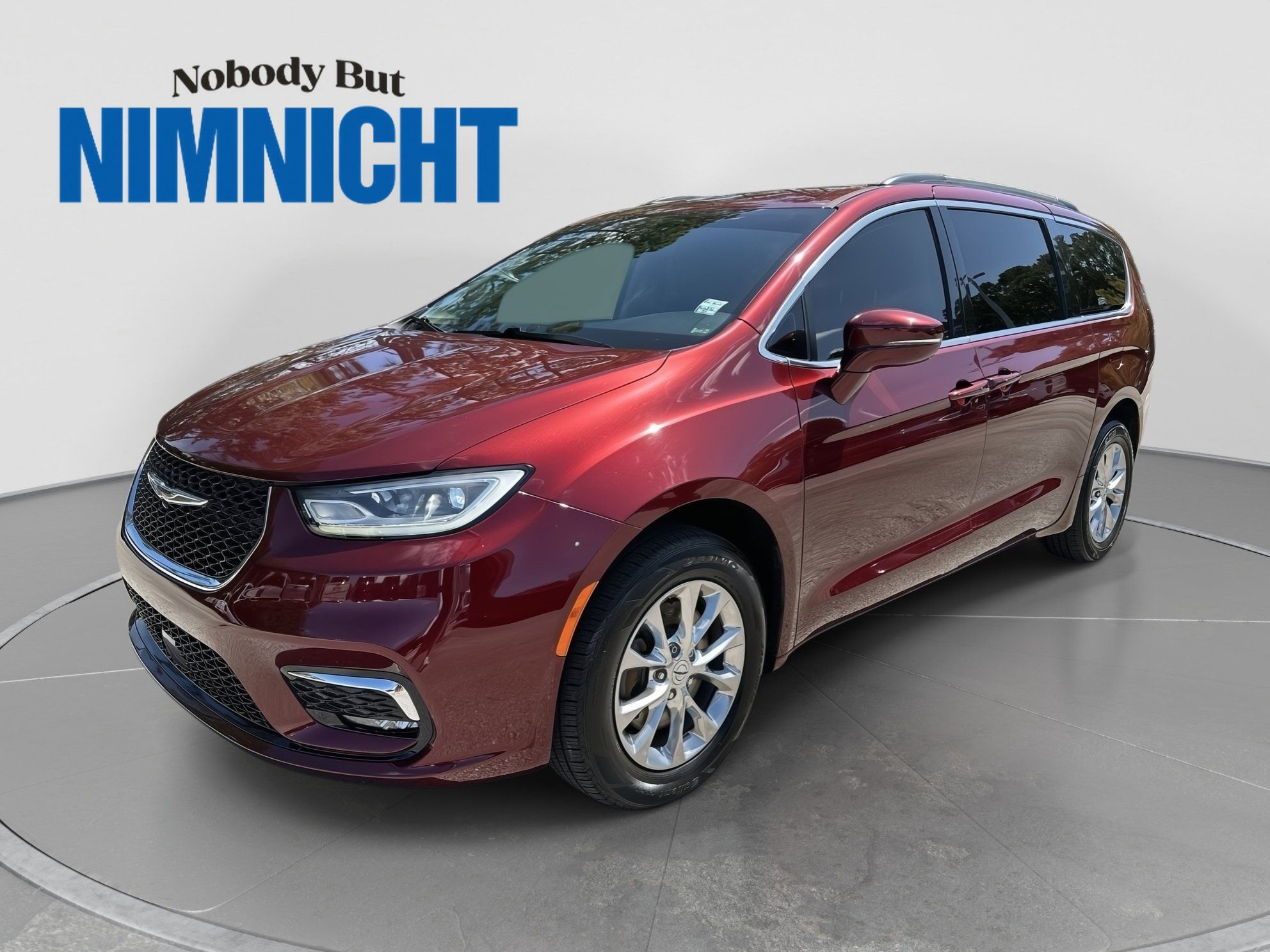 Used 2022 Chrysler Pacifica Touring-L AWD/4WD image 1