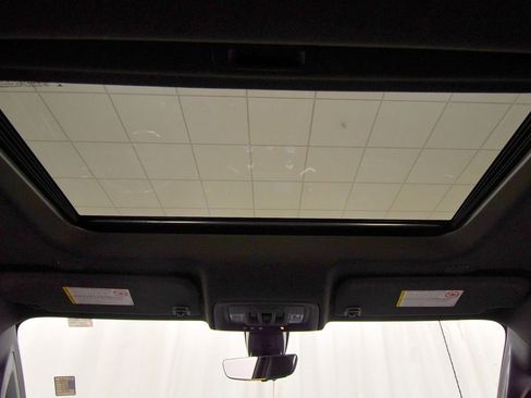 Used 2020 GMC Sierra 2500 AT4 w/ AT4 Premium Package image 16