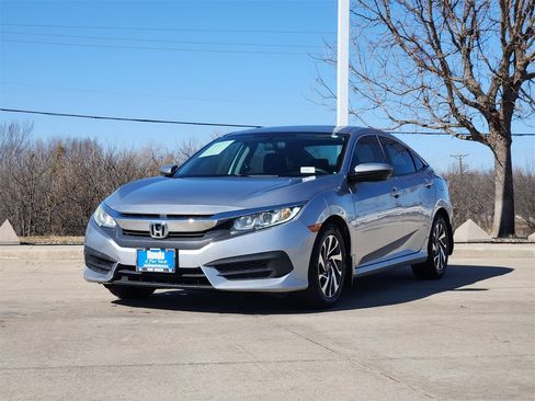 Certified 2017 Honda Civic EX image 3