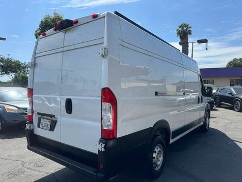Used 2021 RAM ProMaster 3500 FWD image 4