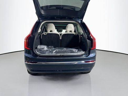 New 2026 Volvo XC90 B6 Ultra w/ Protection Package Premier AWD/4WD image 28