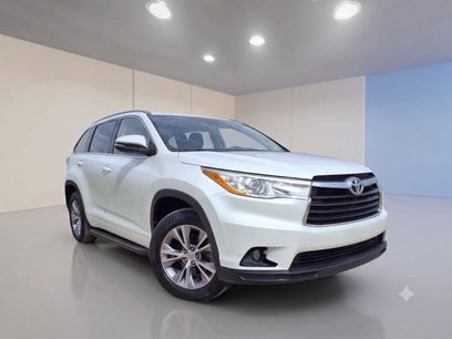 Used 2014 Toyota Highlander XLE