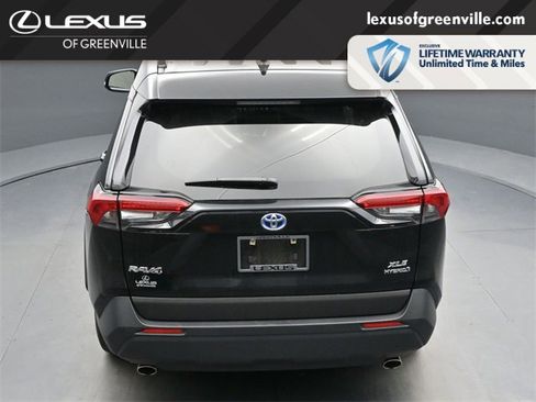 Used 2023 Toyota RAV4 XLE Premium image 49