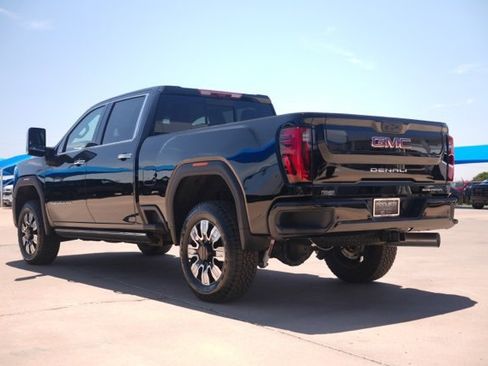 New 2025 GMC Sierra 2500 Denali w/ Denali Reserve Package image 6