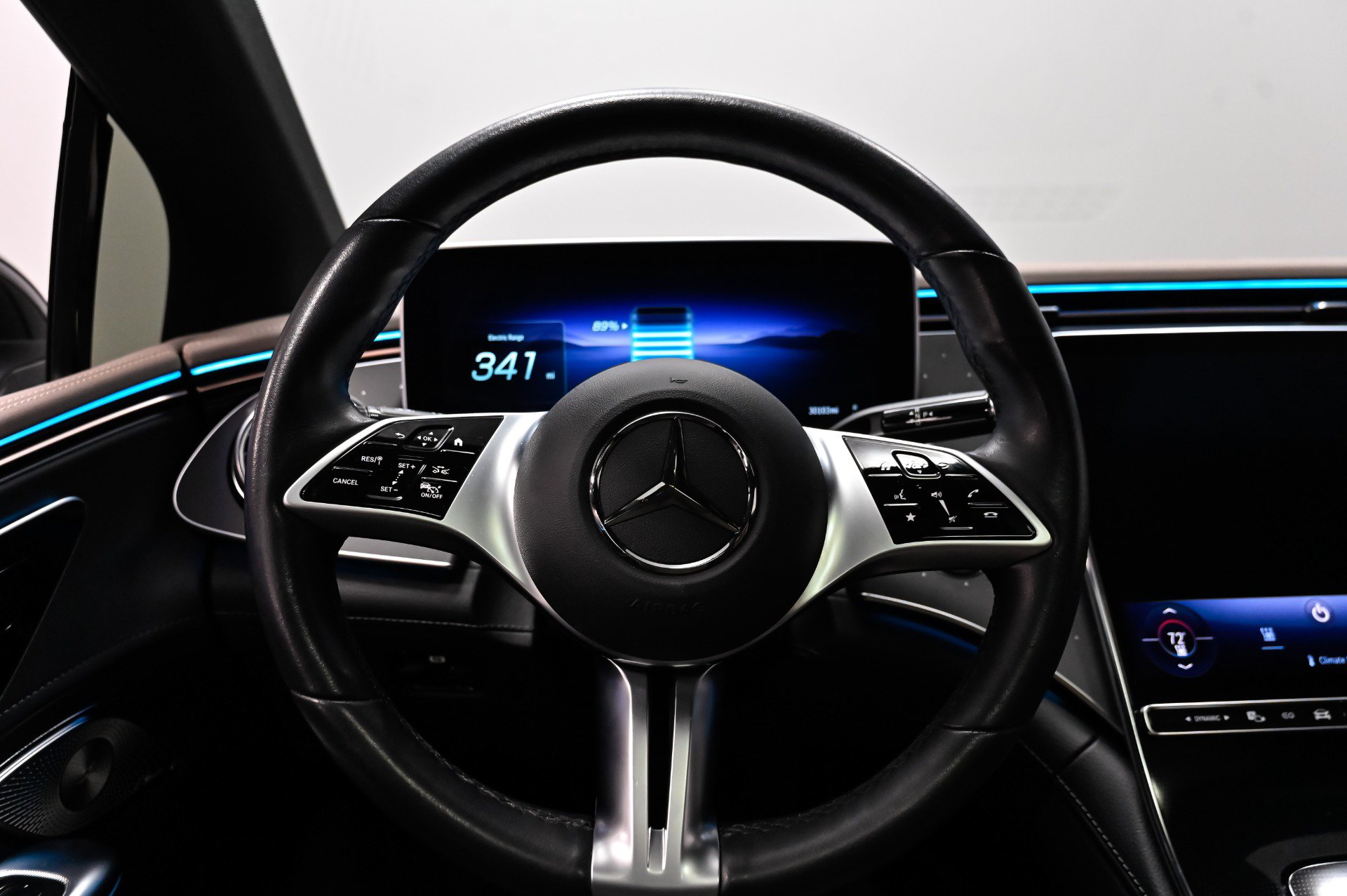 Used 2023 Mercedes-Benz EQE 350+ 4MATIC Sedan image 25
