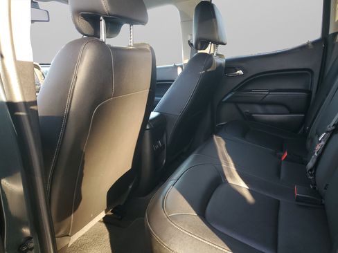 Used 2018 GMC Canyon SLT w/ Driver Alert Package image 11