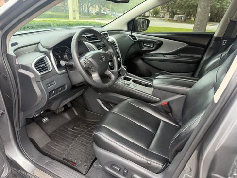 Used 2021 Nissan Murano SV FWD image 13
