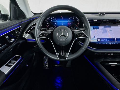 Used 2026 Mercedes-Benz E 350 Sedan image 5