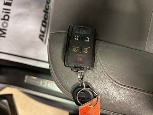 Used 2020 Chevrolet Tahoe LT image 36