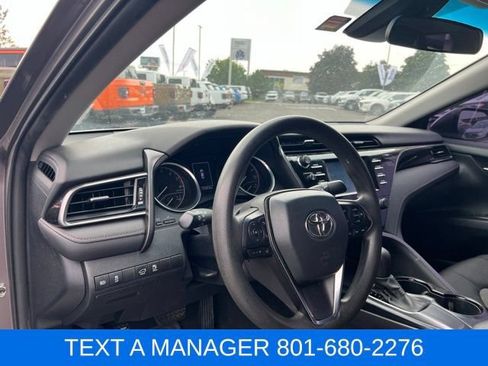 Used 2020 Toyota Camry LE FWD image 16