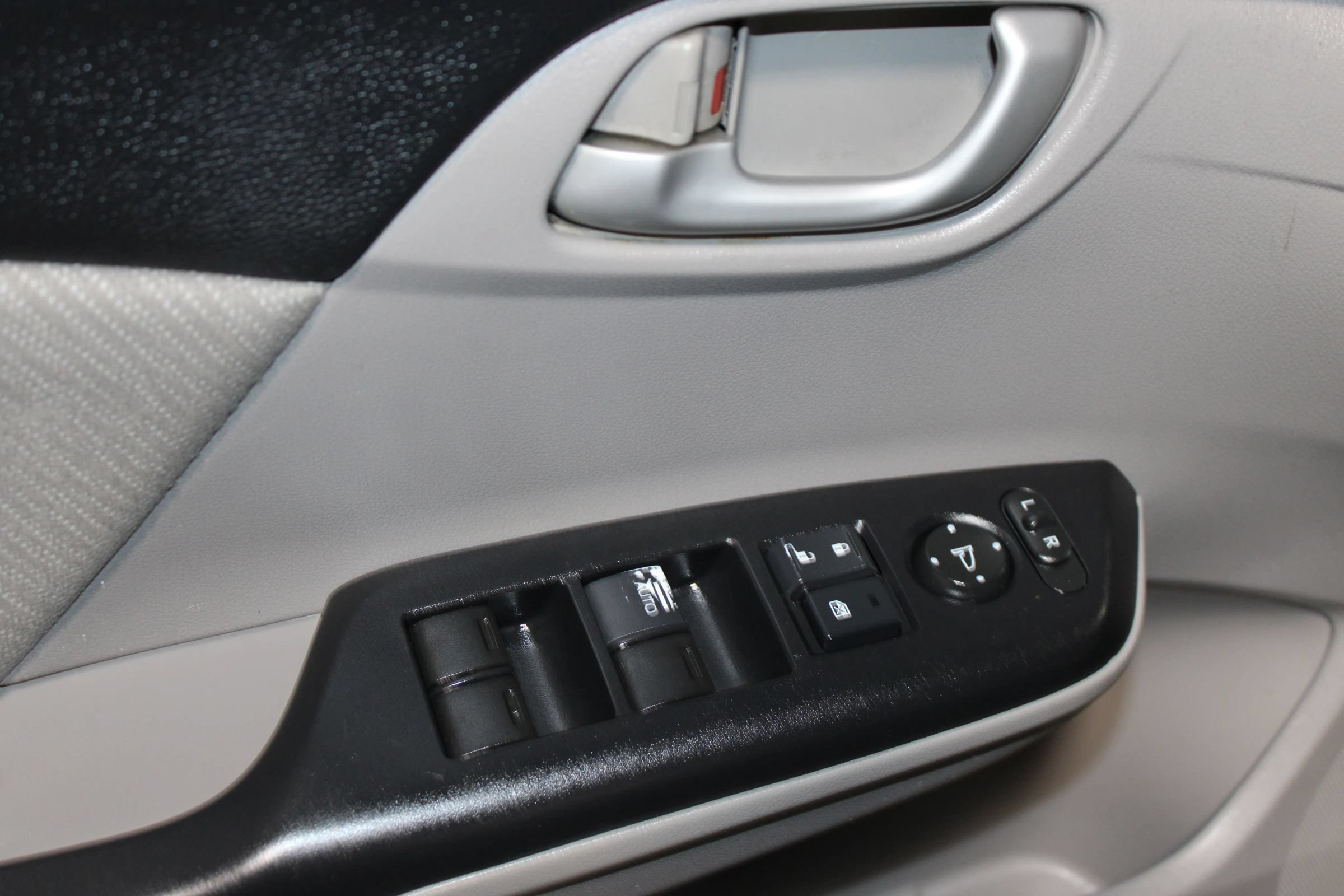 Used 2013 Honda Civic LX image 11