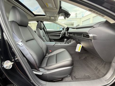 New 2026 MAZDA MAZDA3 2.5 S Sedan w/ Preferred Pkg FWD image 27
