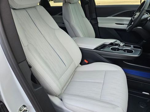 New 2026 Cadillac Lyriq Luxury w/ LPO, Floor Liner Package image 27