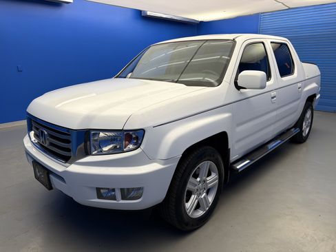 Used 2013 Honda Ridgeline RTL image 4