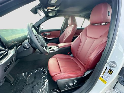 Used 2023 BMW 330i Sedan w/ Premium Package RWD image 21