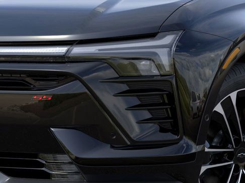 New 2026 Chevrolet Blazer EV SS image 12