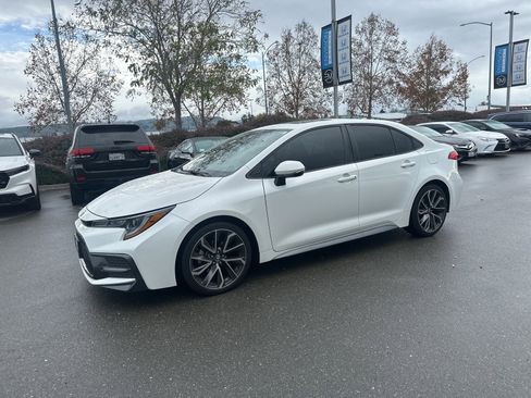 Used 2020 Toyota Corolla SE image 5