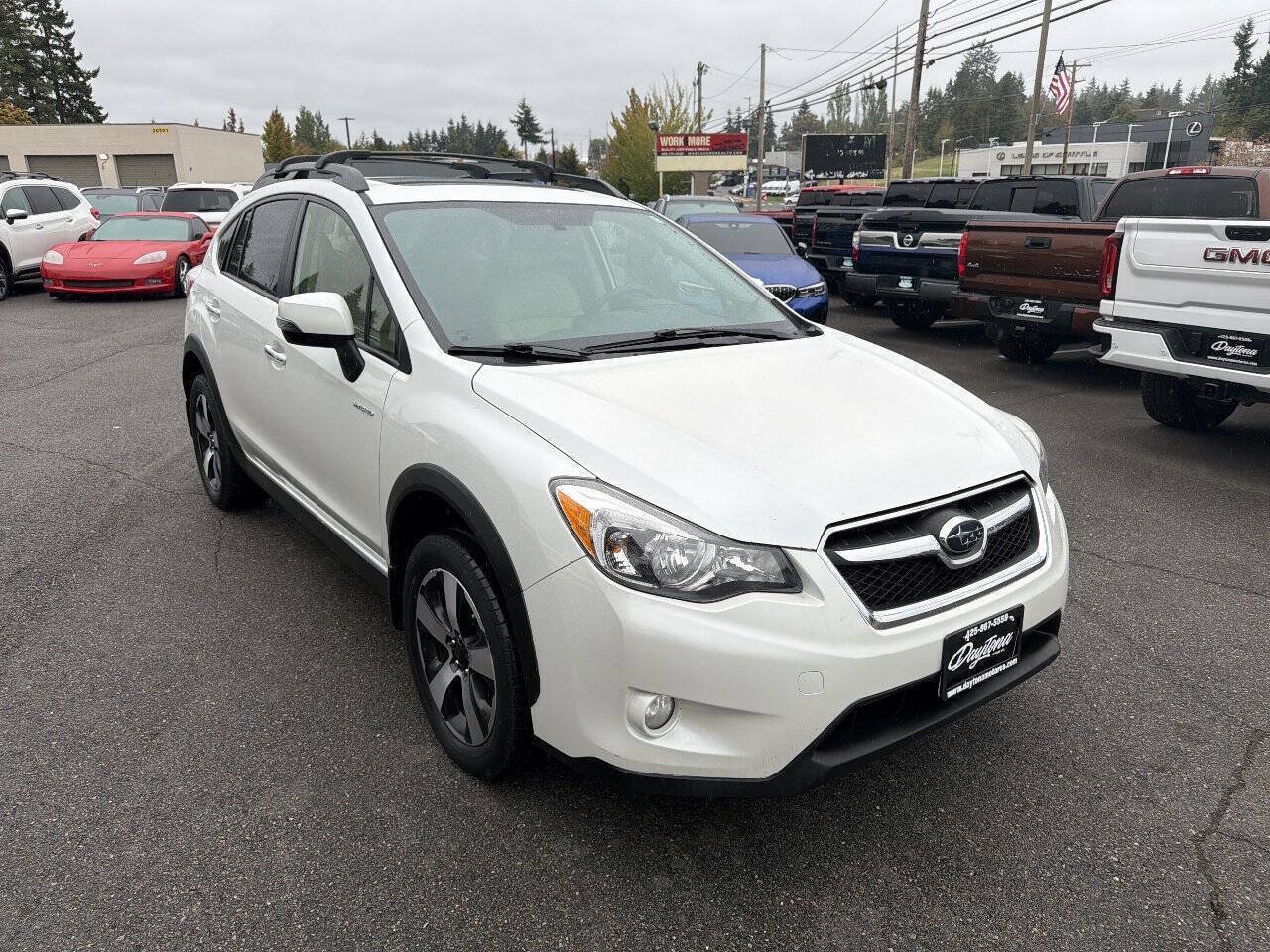 Used 2014 Subaru Crosstrek Touring w/ Popular Package #2 AWD/4WD image 2